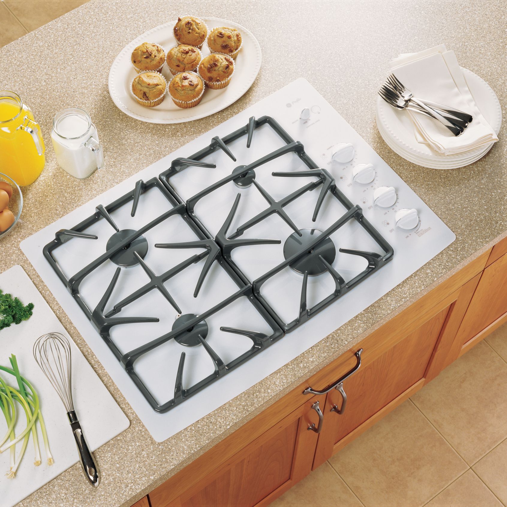 GE JGP940TEK2WW Gas Cooktop