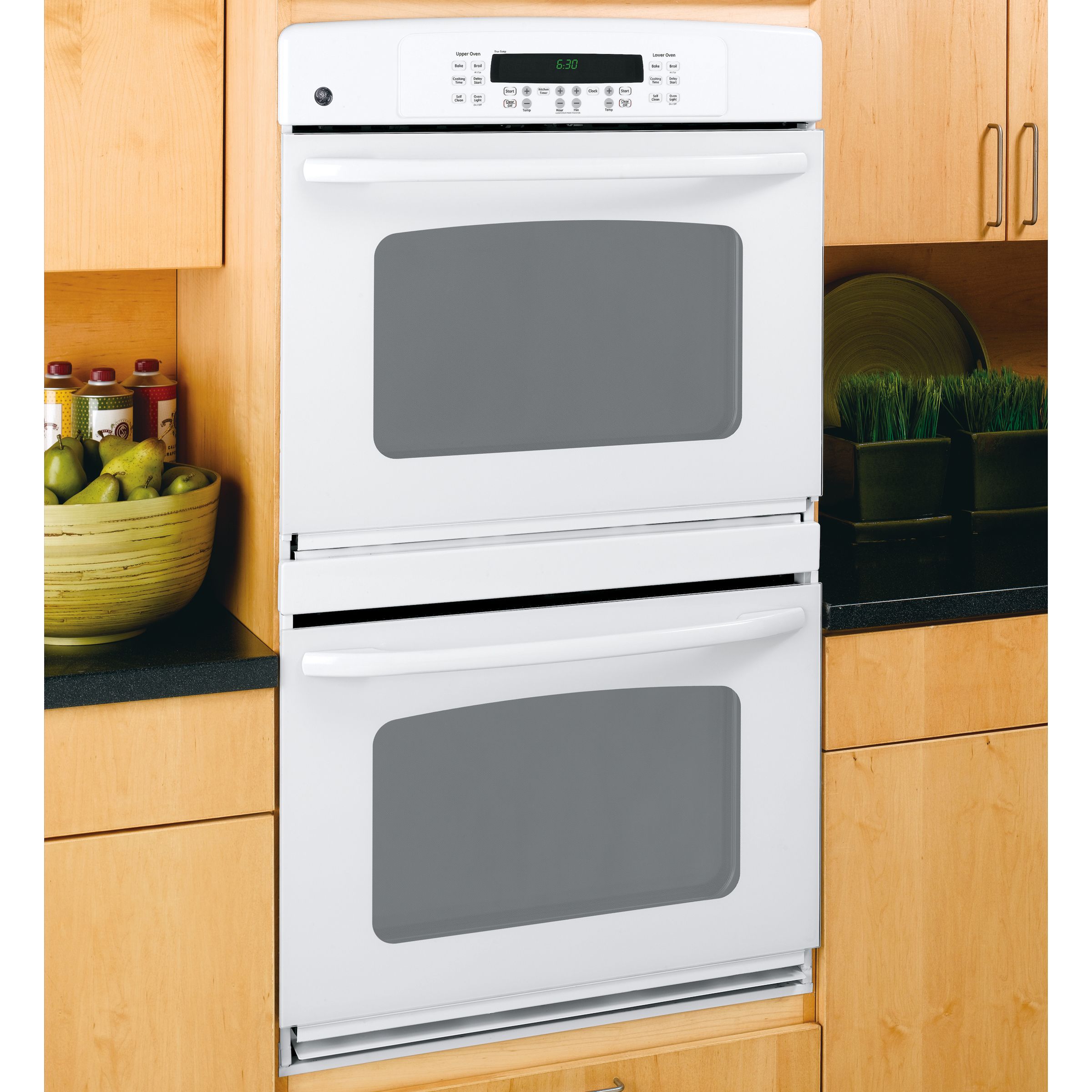 GE JTP55WM2WW Electric Oven