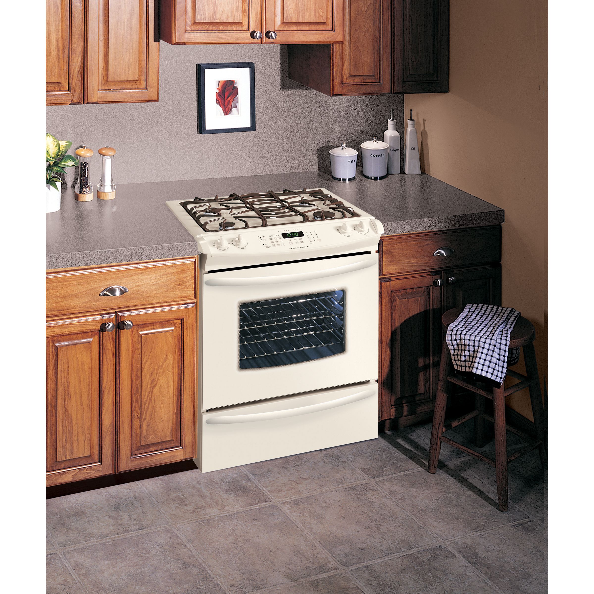 Frigidaire GLCS389FQC Dual-Fuel Range