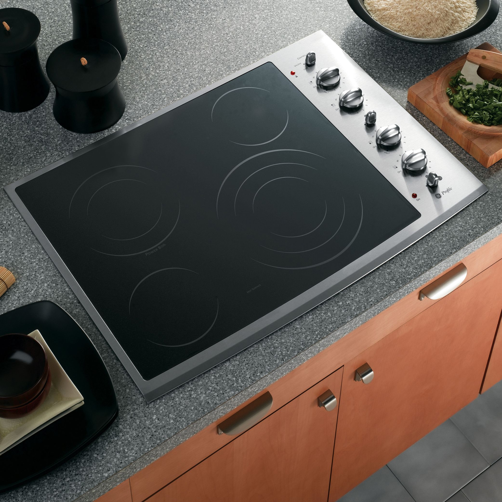 GE PP942SM3SS Electric Cooktop