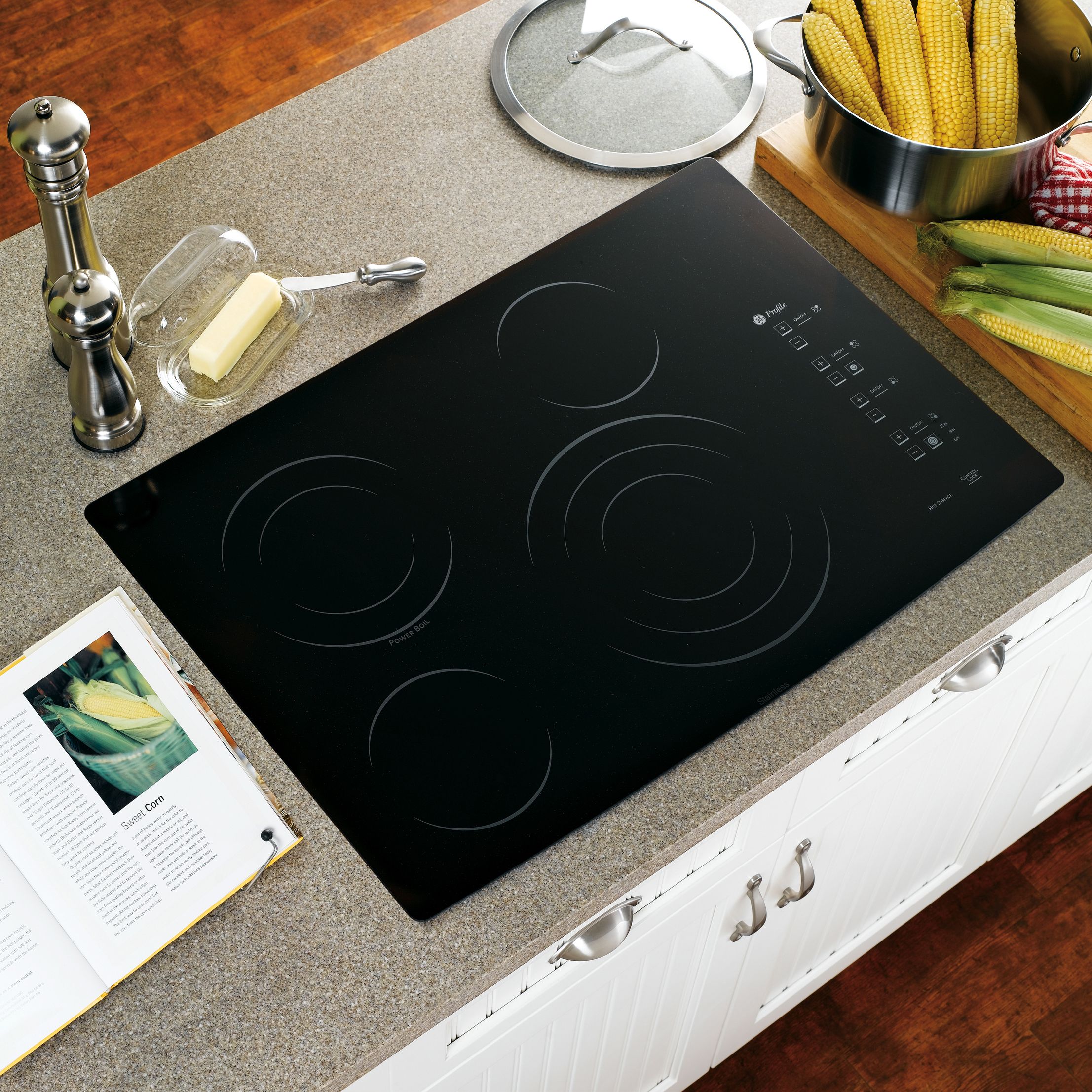 GE PP945BM3BB Electric Cooktop