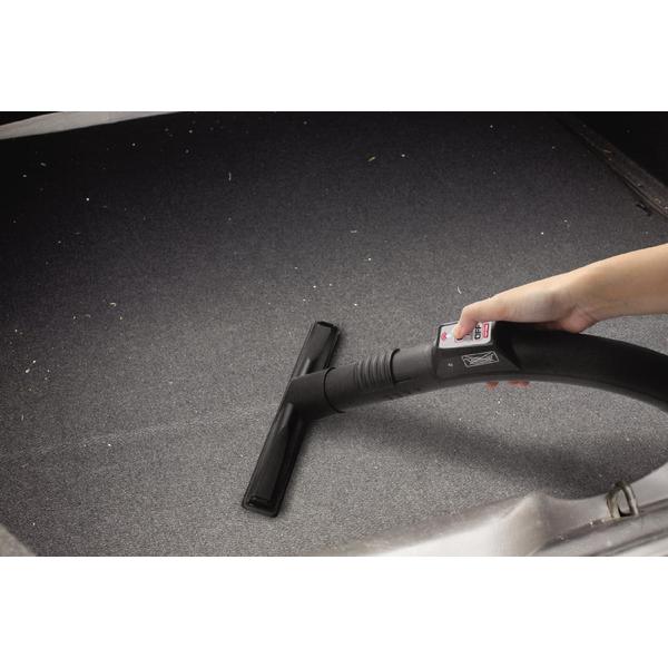 Craftsman 16825 5 gal. WallMounted Wet/Dry Vac Set with Remote Control