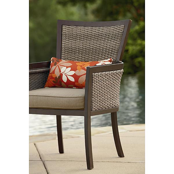 Ty Pennington Style 720 033 000 Madison 7 Piece Patio Dining Set